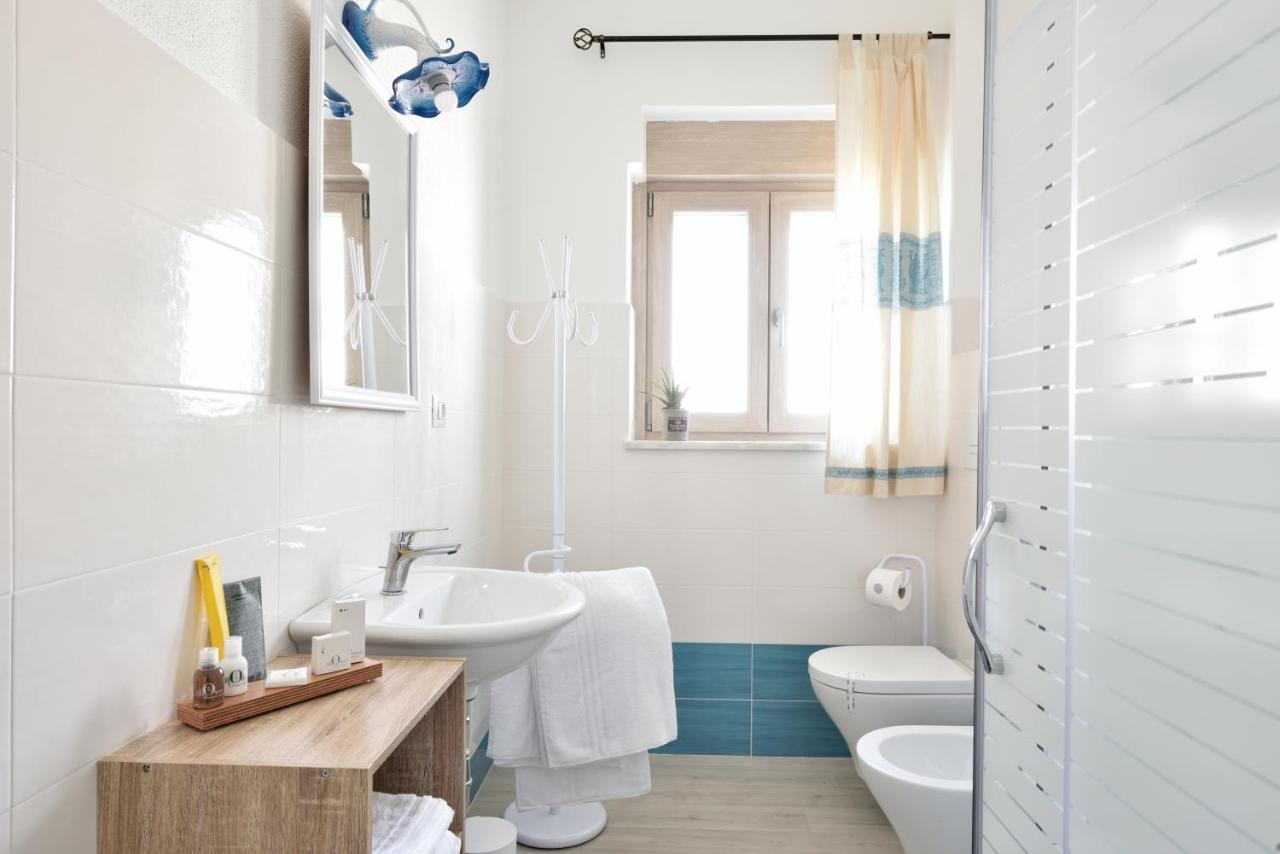 Inah Rooms Dorgali Bagian luar foto