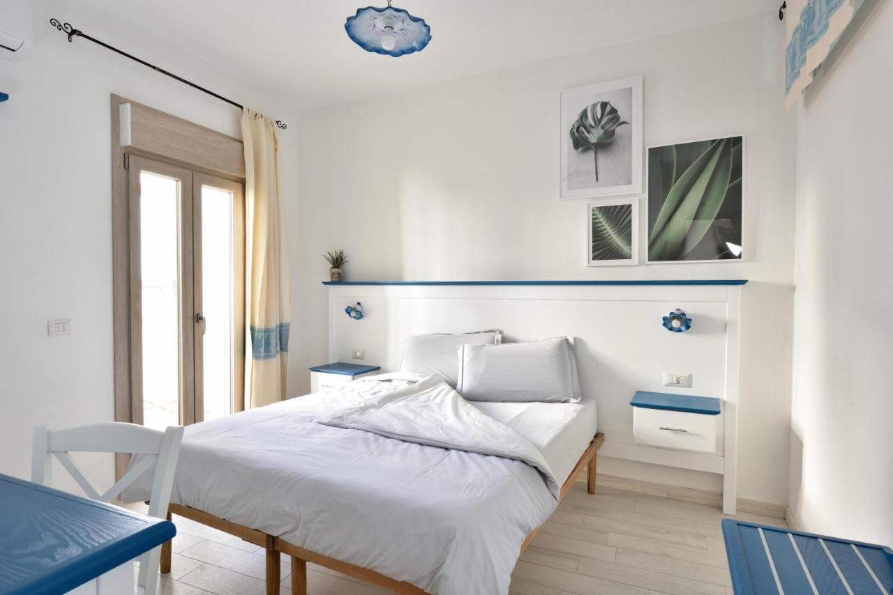 Inah Rooms Dorgali Bagian luar foto